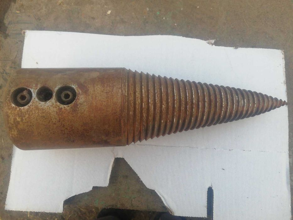 Конус (морквина) для дровокола