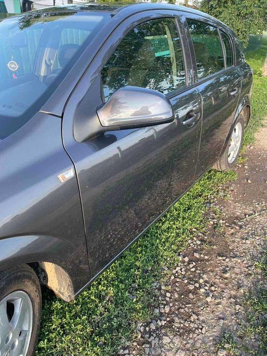 Продам Opel astra h