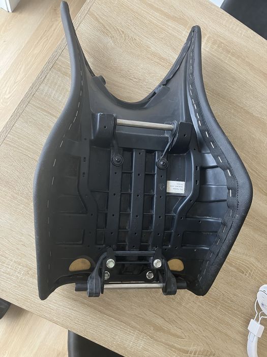 Banco low ride triumph tiger 800
