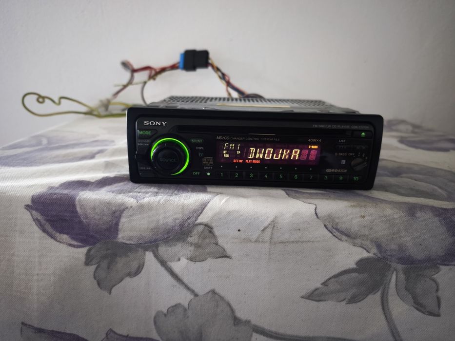 Radio samochodowe Sony lata 90 wyjście na zmieniarkę dwa kolory