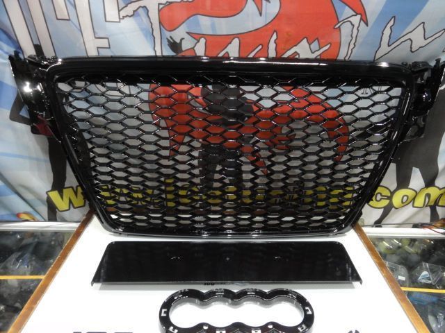 Grelha frontal AUDI A4 B8 08-11 RS4 look com suporte para símbolo em preto brilhante