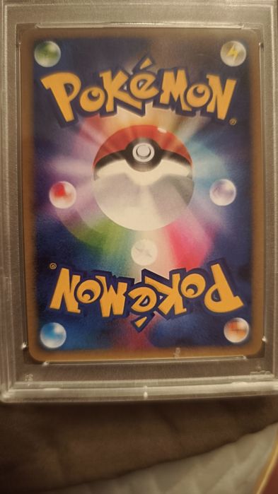 Carta Pokémon Ilustrator