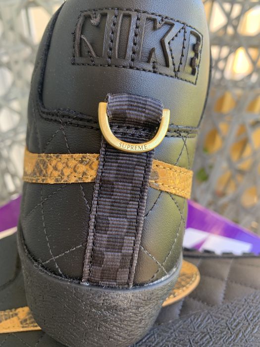 Nike Supreme Blaser SE
