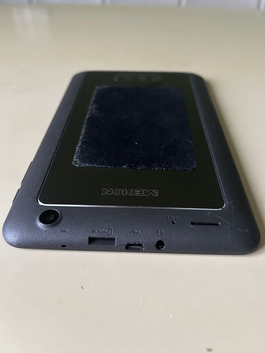 планшет medion e7316