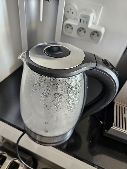 Chaleira Eletrica 1.7 L com luz Led