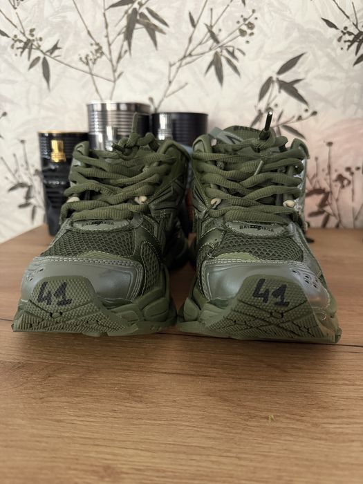 Кросівски Balenciaga runner