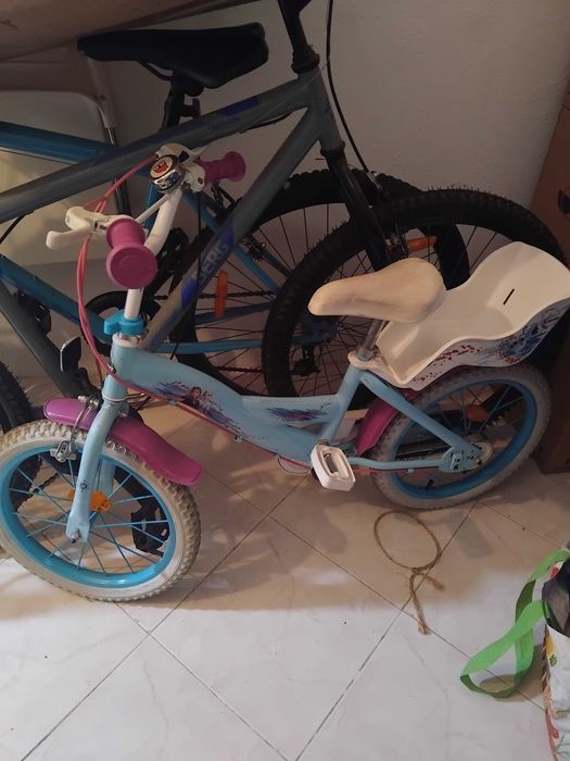 Bicicleta de menina