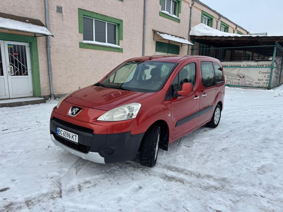 Пежо партнер 2011 рік 1.6 дизель