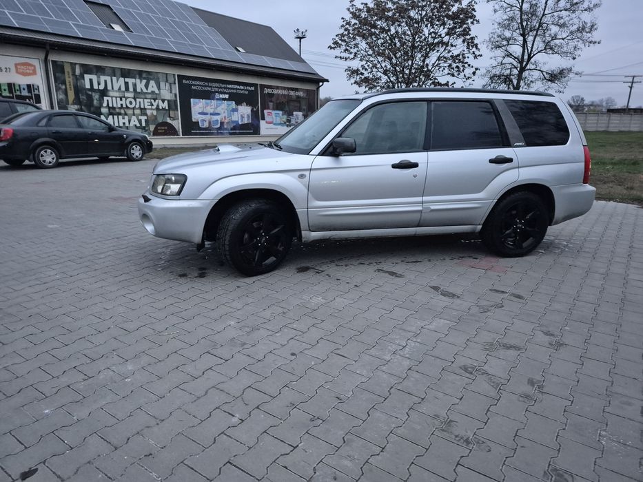 Субару форестер 2004г