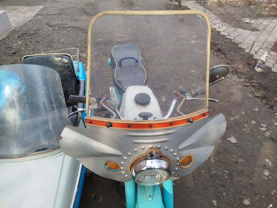 Вітрове скло мотоцикла Іж 3
