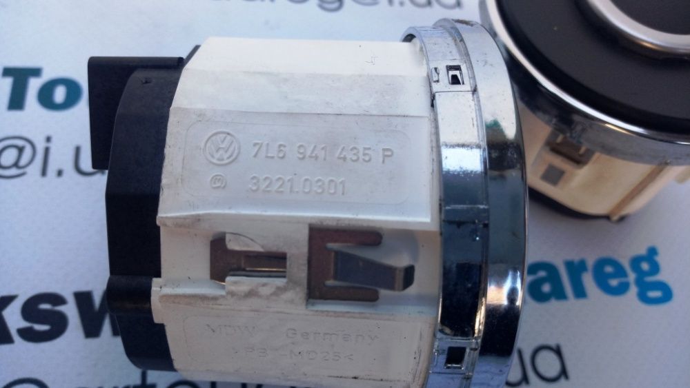 Кнопка блокировки дифференциала Volkswagen Touareg 2003-2009