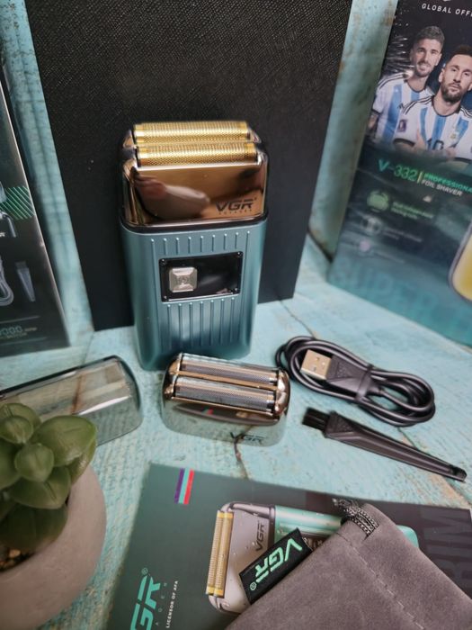 Шейвер vgr 357 оригінал  бритва для голови і бороди з тримером