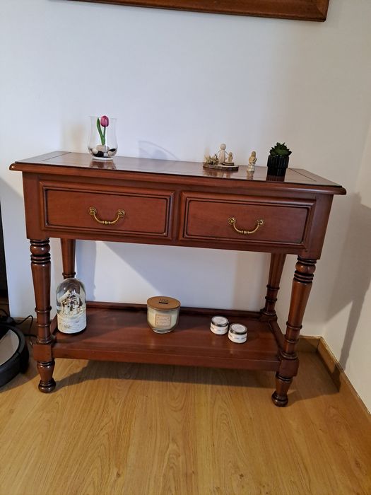 Consola/Móvel de entrada