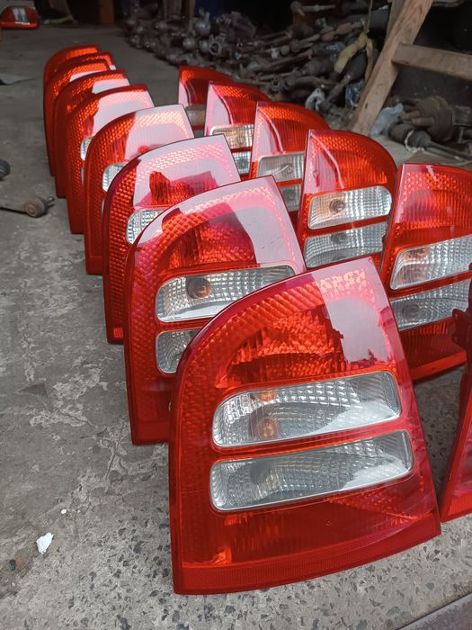 Задній фонар Стоп Шкода Октавія тур