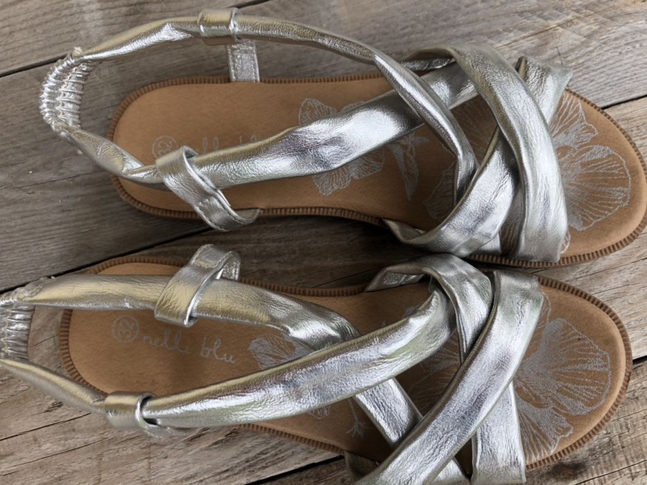 Sandały srebrne rozm 32