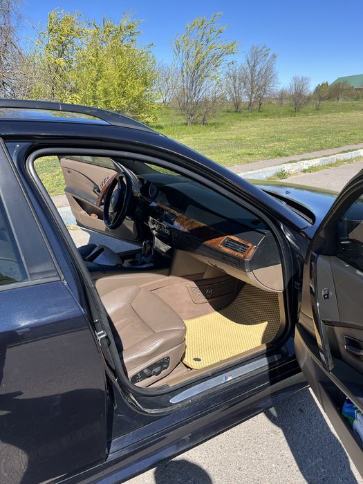 Продам Bmw E61 535D