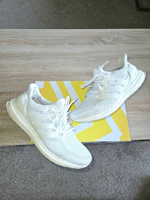 adidas UltraBOOST 2 0 Triple White r 42 2 3 US 9 AQ5929 Oryginal Unikat