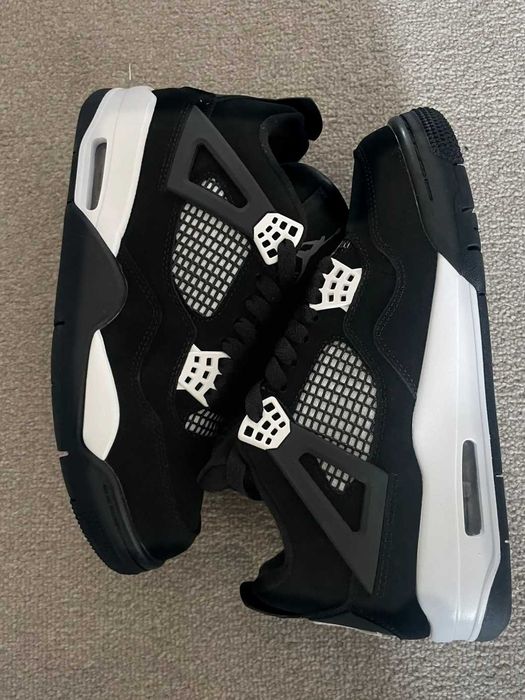 Jordan 4 Retro White Thunder R.45