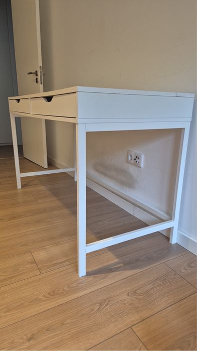 Secretária Alex 132x58cm - Ikea