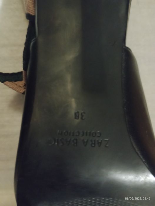 Босоніжки ZARA BASIC