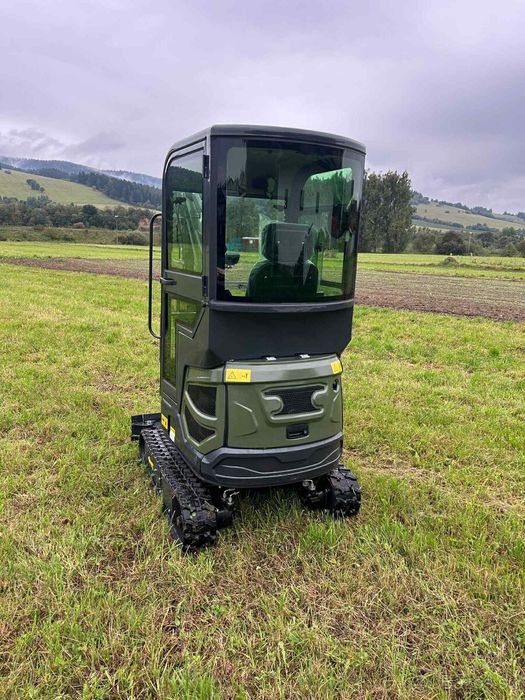 Giratória Landward XT18U - 1.8t - com AC