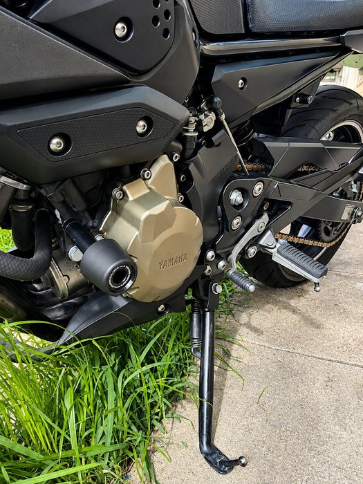 Yamaha XJ6N. ano 2009 mês 7
