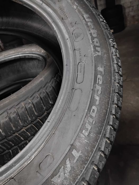 Шини бу 215/60 R17 BF Goodrich Urban Terrasn T/A Пара