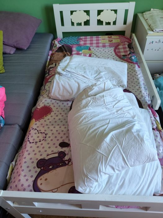 Cama de criança branca