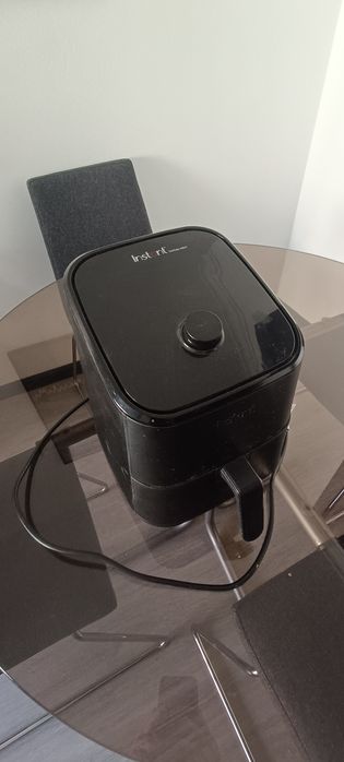 Air fryer Instant Vortex mini preto