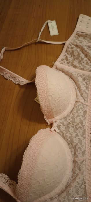 Бюстгальтер - топ