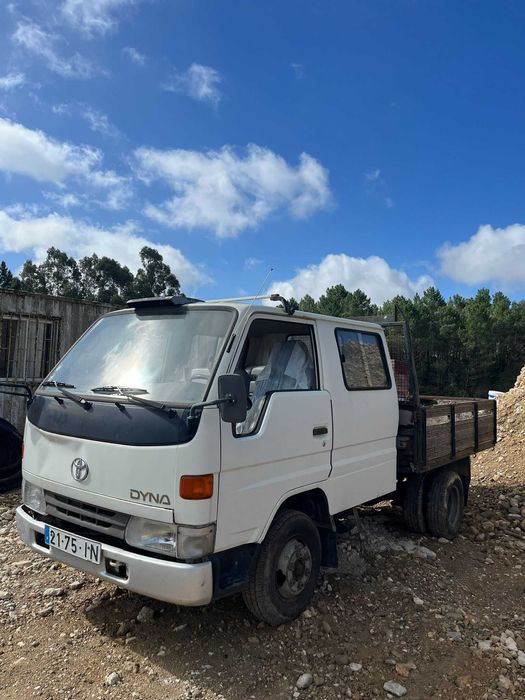 Toyota Dyna 150 S/Báscula