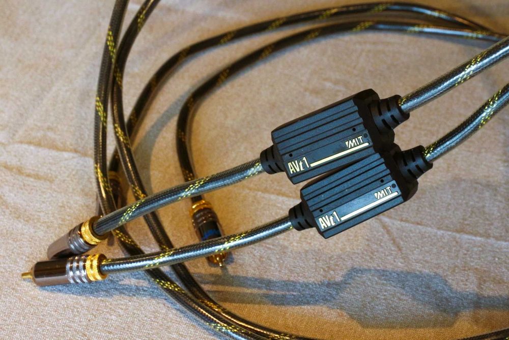 Cabos interconnect MIT AVt 1