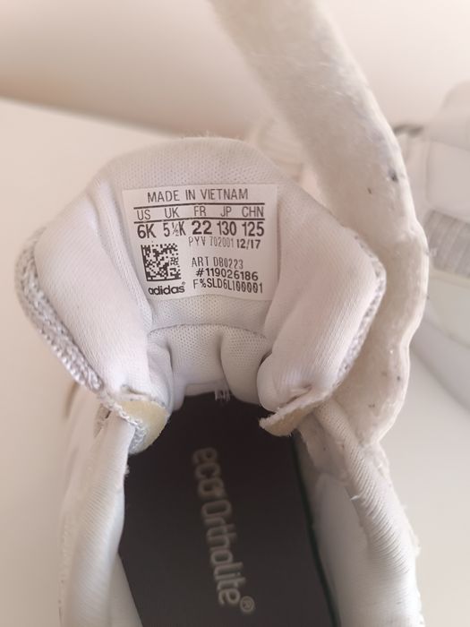 Buty dziecięce ADIDAS 22