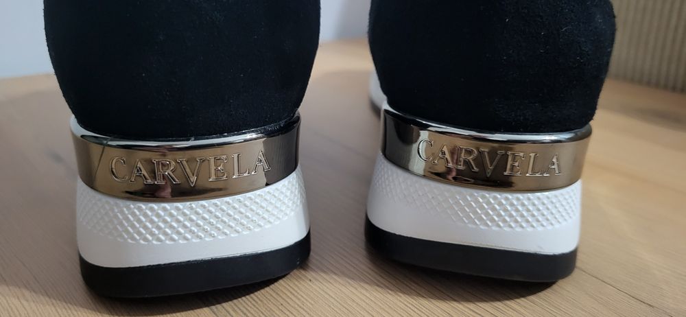 Buty Carvela by Kurt Geiger, nowe, czarne, srebrne rozm. 39