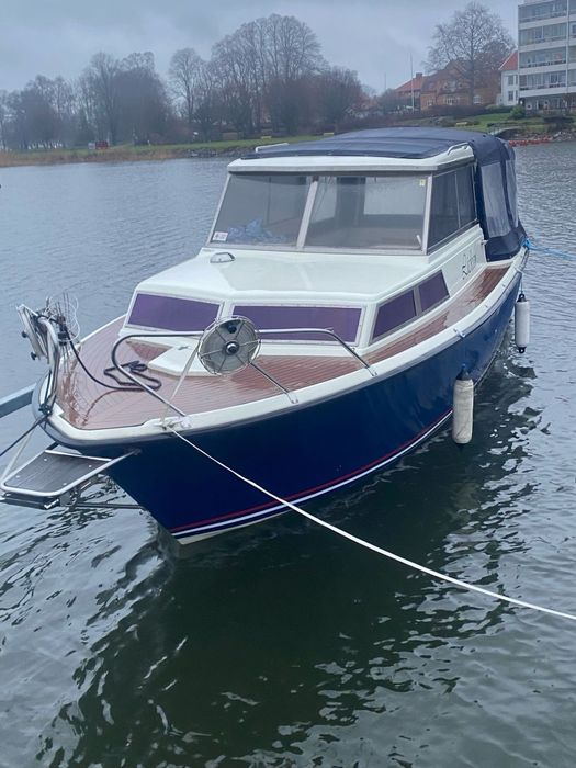 Łódź motorowa Unikatowy Nimbus 800 Coupe (Wersja Hauseboat / Limitowana)