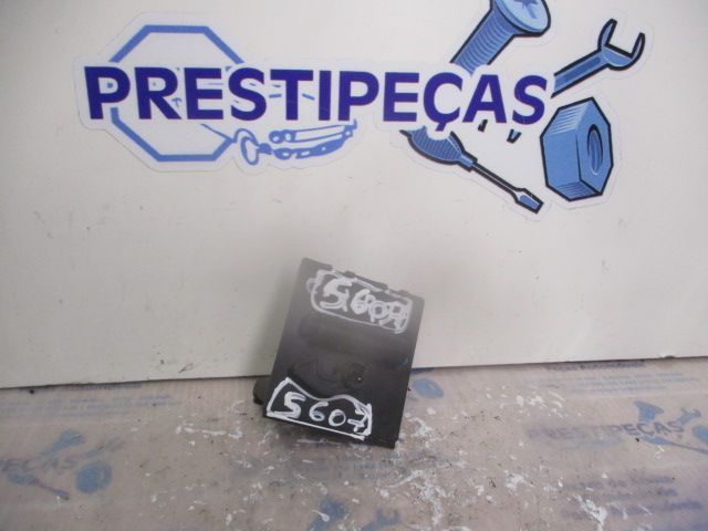 Fecho A0008202303 MERCEDES S205 2017 C220D 170CV 5P PRETO COMBUSTIVEL 3 PINOS APOIOS PARTIDOS