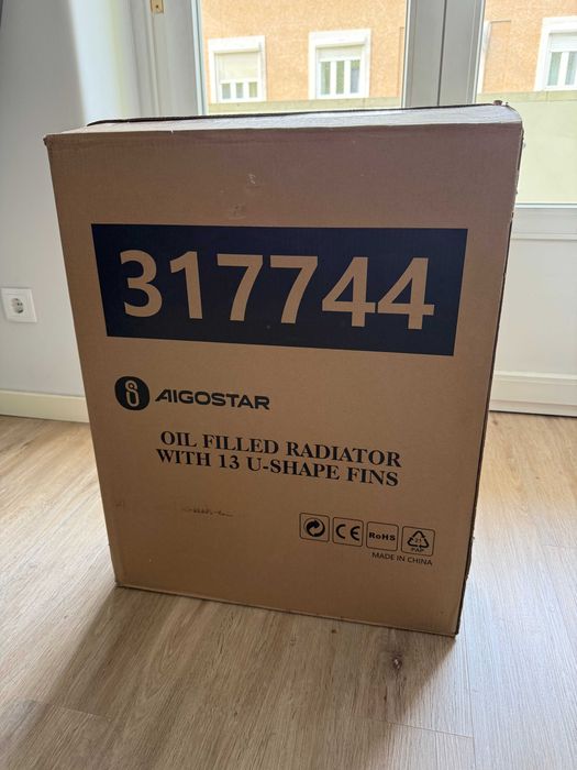 Radiador de Óleo Aigostar de 13 Elementos (2500 W)