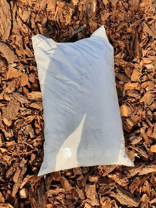 kora sosnowa (worek 80 litrów - 17 zł) z dowozem!