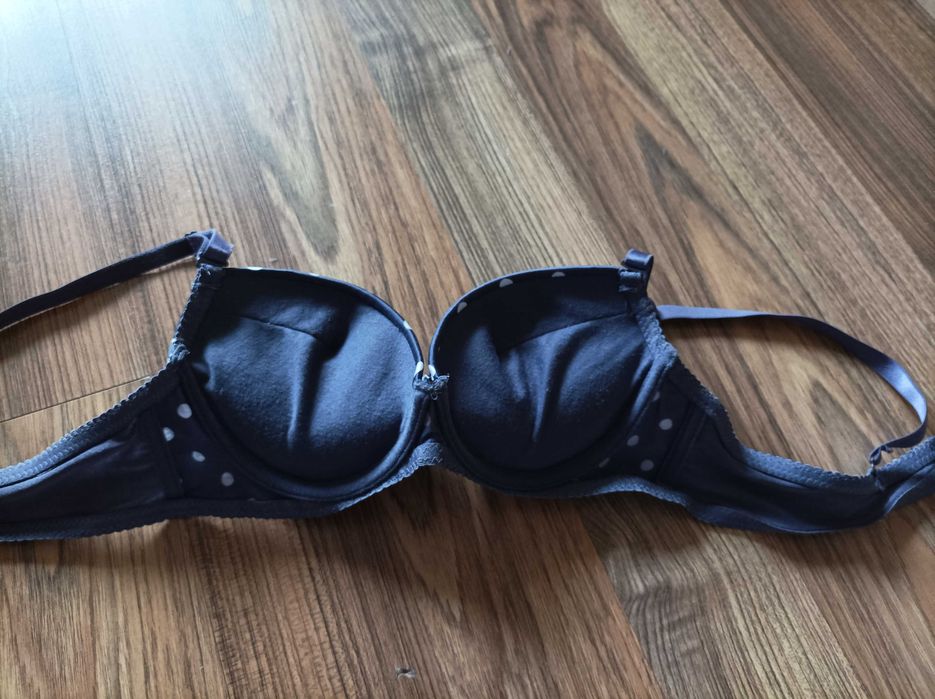 Biustonosz push up 75B