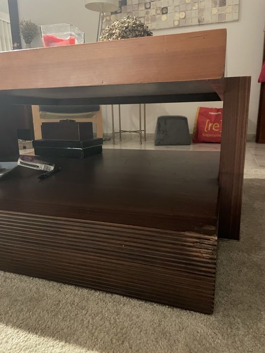 Mesa de centro/apoio ao sofá