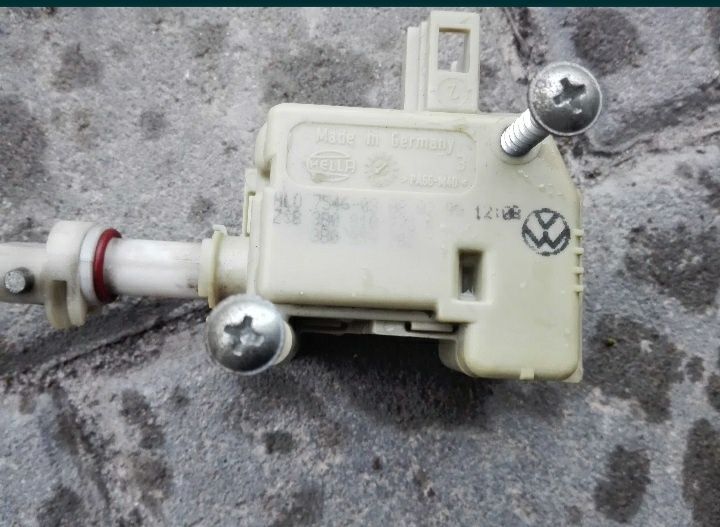 Пассат б5 Куліса передач,коробка передач ,кнопка бензобака та інші Зап