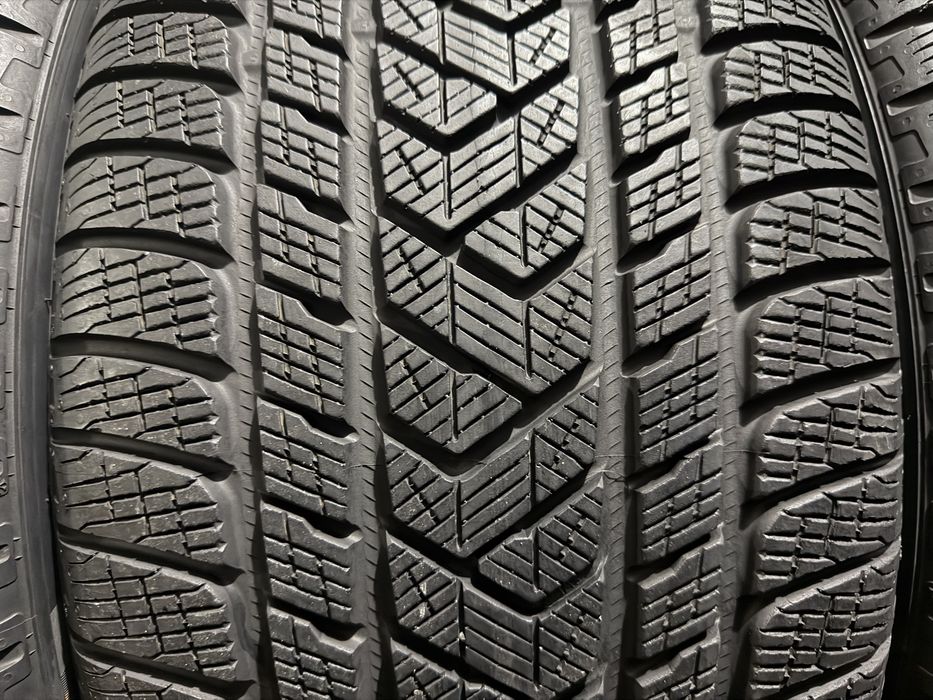 295/40 r 21 Pirelli 4 шт.