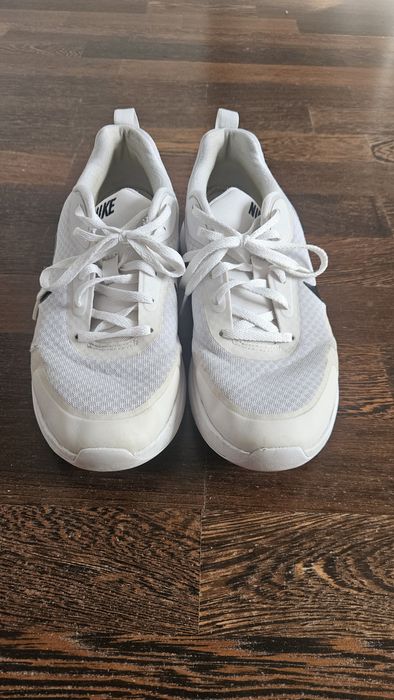Wisenne Buty Nike Białe rozm. 41