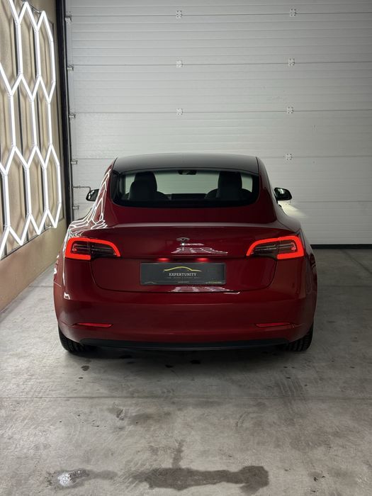 Tesla model 3 SR Plus LFP