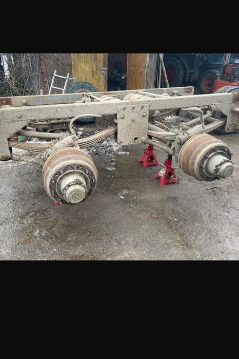 Sprzedam podwozie tandem z bss panav 18.13