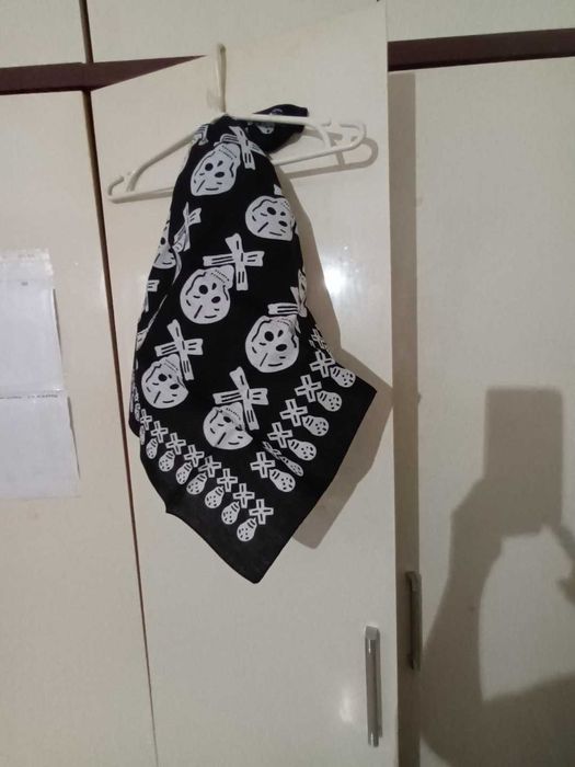 akcesoria karnawał rajstopy i chusta kościotrup