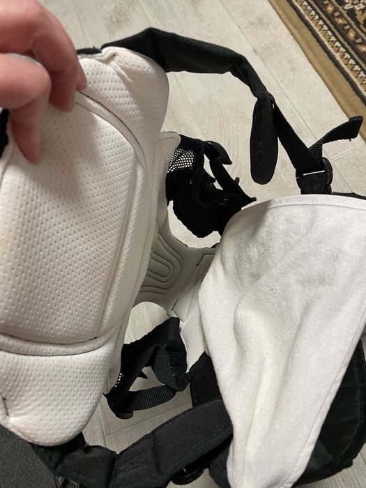 Кенгуру-переноска Chicco до 9 кг