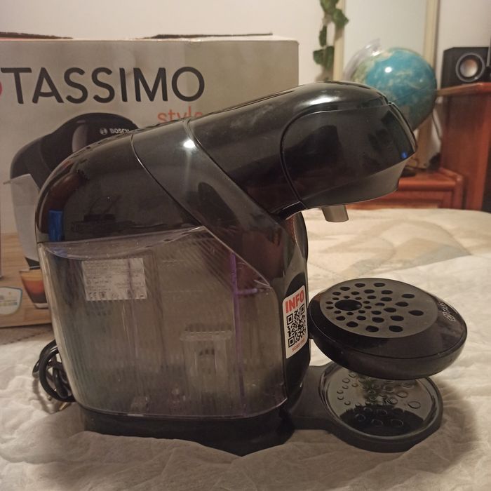 Máquina de café e 30 cápsulas grátis