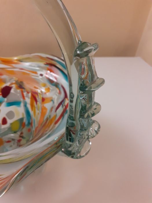 Szkło malowane różności