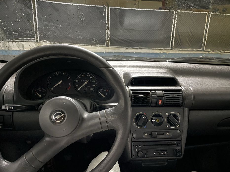 Opel Corsa 1.2 16v — photo 5